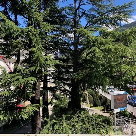 Cosy En Centre-ville, A Proximite Des Thermes Et Des Pistes Du Domaine Des Trois Vallees - Fr-1-512-228 Apartment